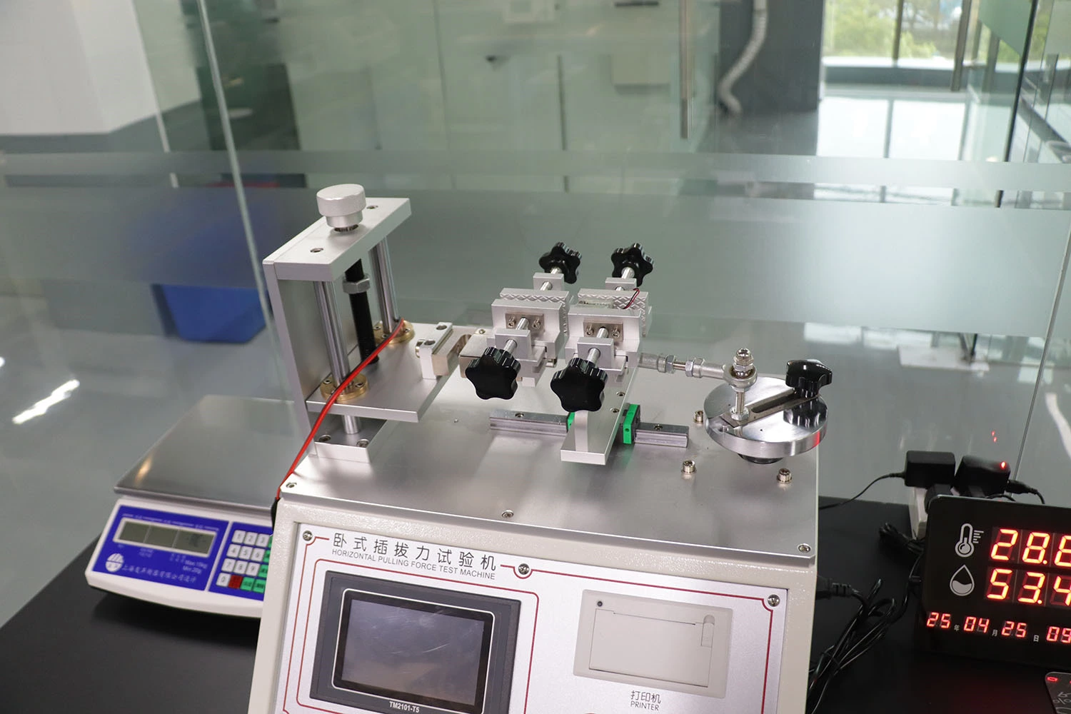 Horizontal Insertion & Withdrawal Force Tester